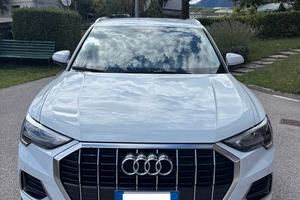 Audi Q3 2.0 35 TDI 150 CV, S-Tronic, Business Adv.