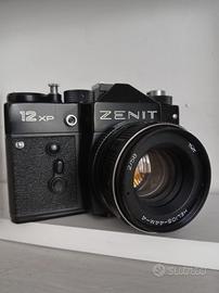 Fotocamera Zenit 12XP anni '80 perfetta 