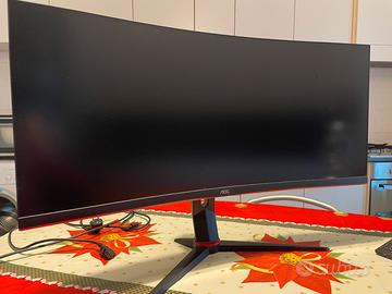 Monitor curvo 34”