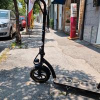 Monopattino nilox twelve 250