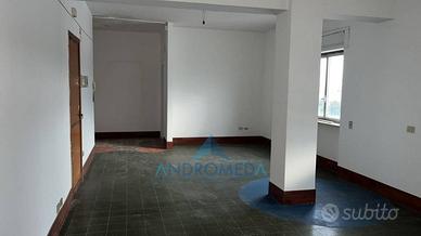 Immobile di 210 m² a Arzano