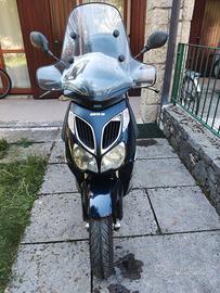 Scooter Aprilia 