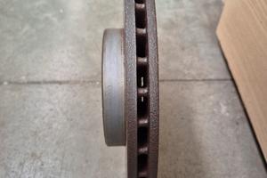 Dischi freno autoventilati Golf 7.5 GTI BREMBO AG 