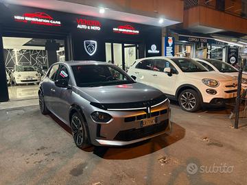 Lancia Ypsilon Hybrid e-DCT Edizione Cassina