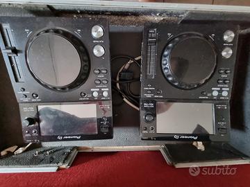 Pioneer XDJ 700
