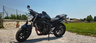 YAMAHA FZ6 NAKED 2009 | UNICO PROP.