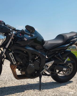 YAMAHA FZ6 NAKED 2009 | UNICO PROP.