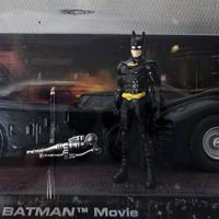 BATMOBILE CON BATMAN. IN BOX.