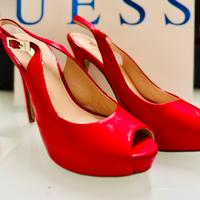 Décolleté con plateux GUESS