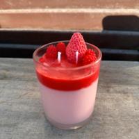 
Candela Profumata Fragola e Panna 