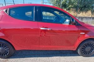 YPSILON 1,2 GPL DI SERIE CASA MADRE LANCIA MOD.ALB