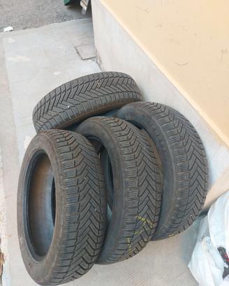 "MICHELIN ALPIN 6" misura 195/60 R18 - 96 H