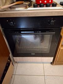 forno e 4 piastre elettriche