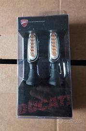 Frecce Ducati performance a led