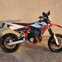 SWM, SM125R