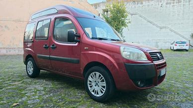 FIAT DOBLO' CON PEDANA DISABILI