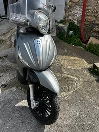 Beverly 300