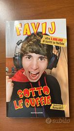 Sotto le cuffie" di Favij