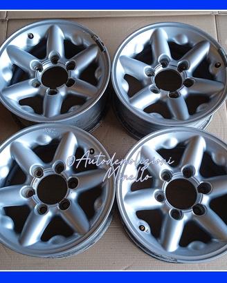 Cerchi in lega 7 x 15 per NISSAN Terrano 95-03