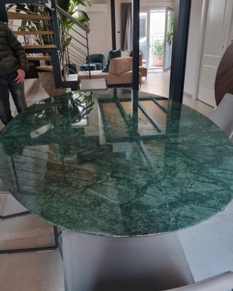 tavolo  saarinen rotondo cm.120 verde Guatemala