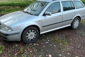 skoda octavia 1.9 TDI SW affidabile e marciante