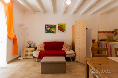 Bilocale per singoli o coppie.non disponibile