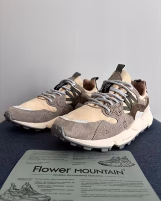 Scarpe Flower mountain nuove