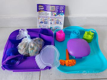 Kinetic sand Squish Motion