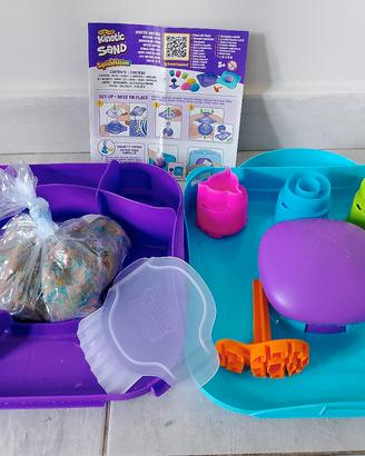 Kinetic sand Squish Motion