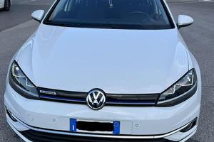 Volkswagen Golf 7.5 1.4 TGI BLUEMOTION – 110 CV