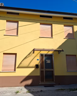 Casa con terreni