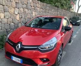 RENAULT Clio 4ª serie - 2018 - INCIDENTATA