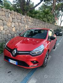 RENAULT Clio 4ª serie - 2018 - INCIDENTATA