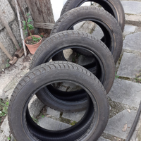 4 pneumatici invernali Ovation 205/55 R17 95HXL