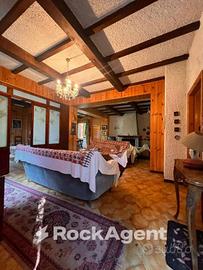 PRESTIGIOSA ED UNICA VILLA INDIPENDENTE