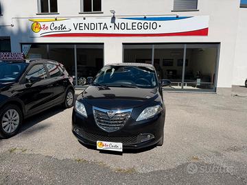 Lancia Ypsilon 1.2 69 CV 5 porte S&S Platinum E6