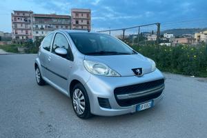PEUGEOT 107 1.0 benzina 68Cv 5Porte - 2010
