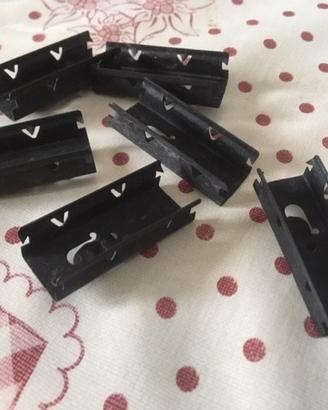 Clip per canalina vetri maggiolino