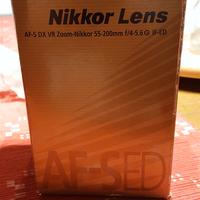Nikkor AF--S DX VR Zoom 55-200mm