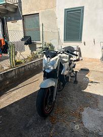 Yamaha XJ6 depo A2