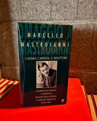 VHS Marcello Mastroianni NUOVO