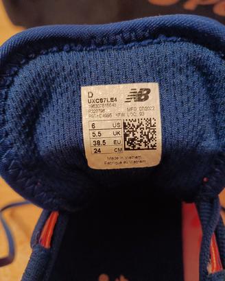 scarpe da atletica su pista 