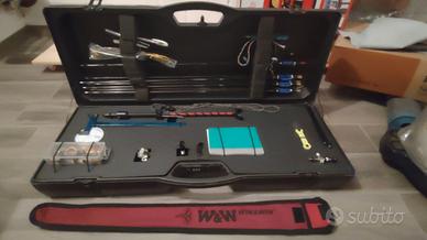 Attrezzatura completa tiro con l'arco olimpico