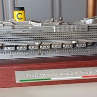 modellino nave costa Venezia limited edition