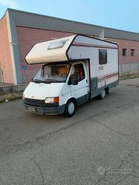 Camper ford trattabile e leggere