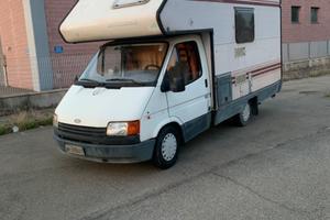 Camper ford trattabile e leggere
