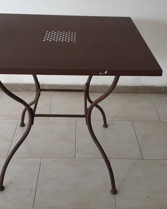 Tavolo da esterno 80x80