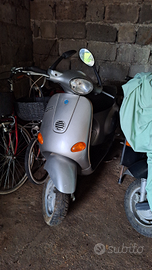 Vespa et4 50cc 4 tempi