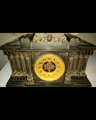 orologio antico e meraviglioso