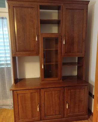 Credenza in legno massiccio